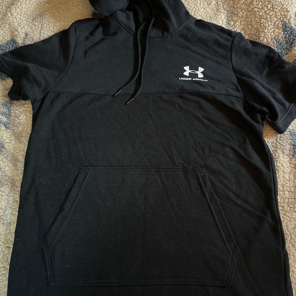 Under Armour Short Sleeve Hooded Sweatshirt